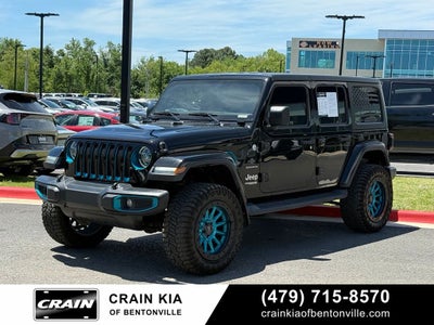 2018 Jeep Wrangler Unlimited Sahara - $48,230 MSRP / 4WD / ONE OWNER / LIFTED!