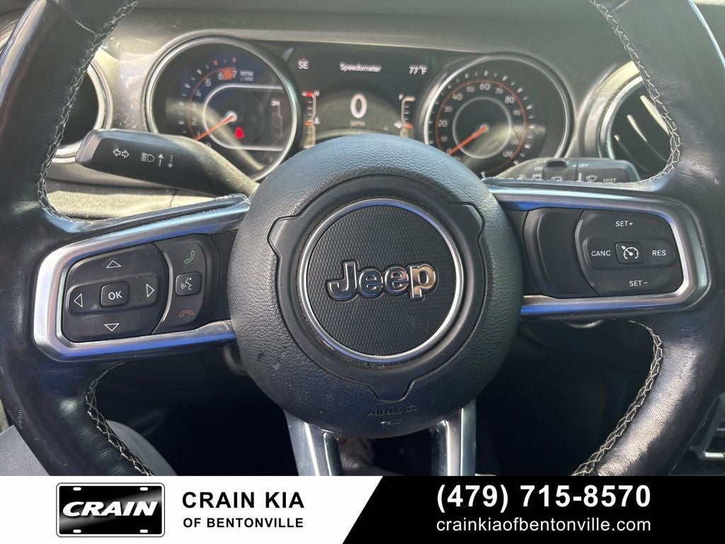 2020 Jeep Wrangler Unlimited Sahara - 4WD / SKY ONE TOUCH / ONE OWNER