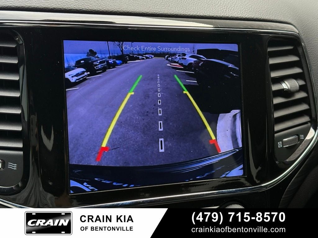 2019 Jeep Grand Cherokee Altitude - SUNROOF / CLEAN CARFAX