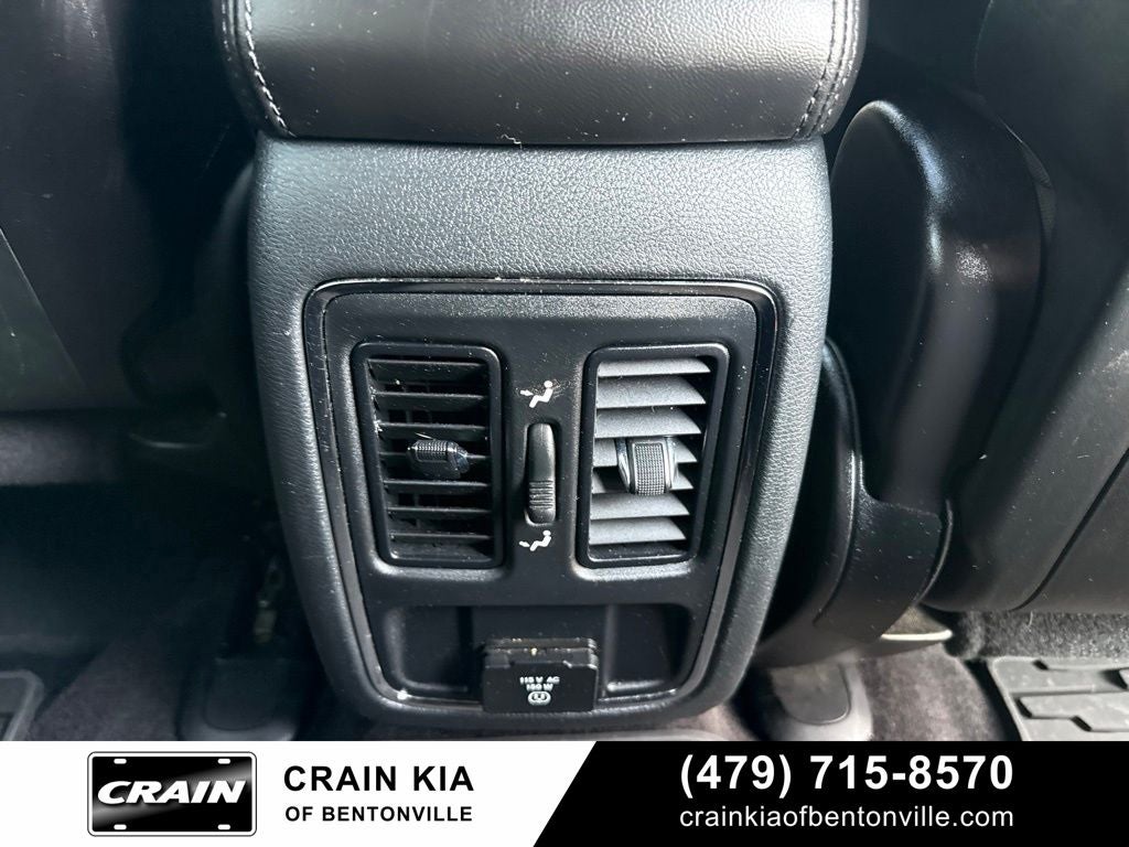 2018 Jeep Grand Cherokee Altitude - 4WD / SUNROOF