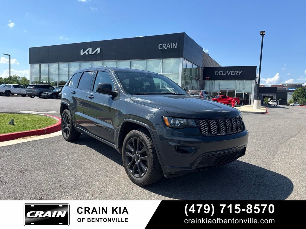 2018 Jeep Grand Cherokee Altitude - WHOLESALE / AS-IS