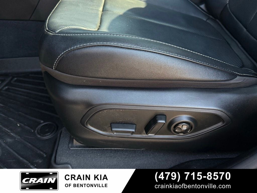 2023 Jeep Grand Cherokee Limited - 4WD / PANORAMIC SUNROOF / ONE OWNER