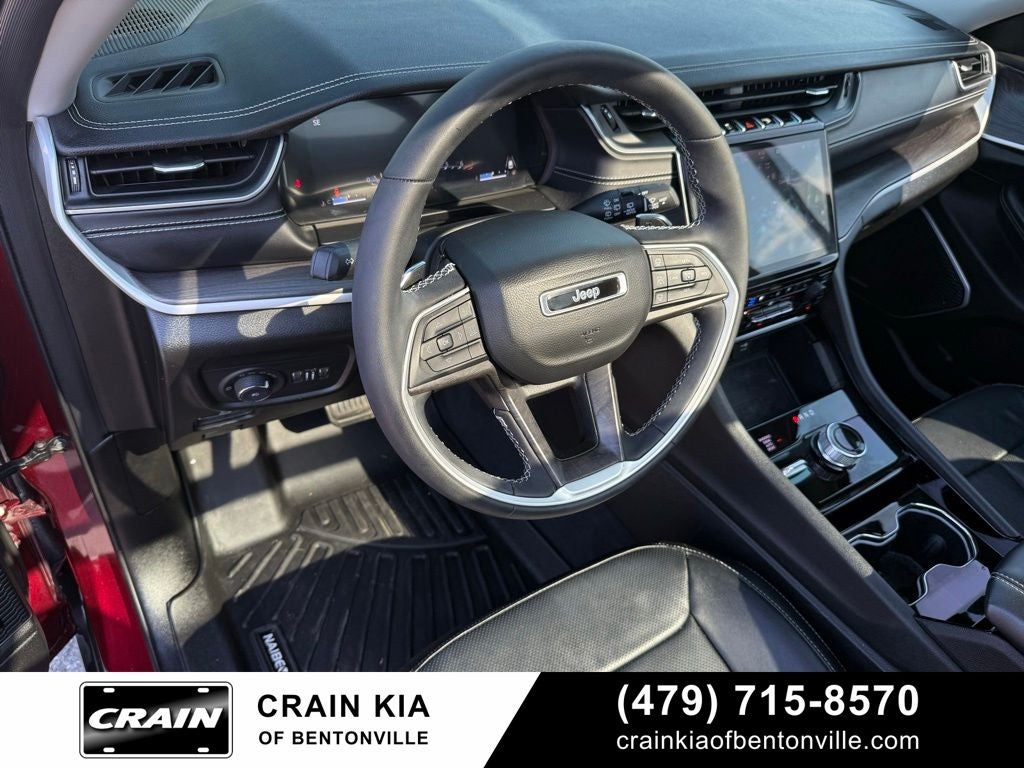 2023 Jeep Grand Cherokee Limited - 4WD / PANORAMIC SUNROOF / ONE OWNER