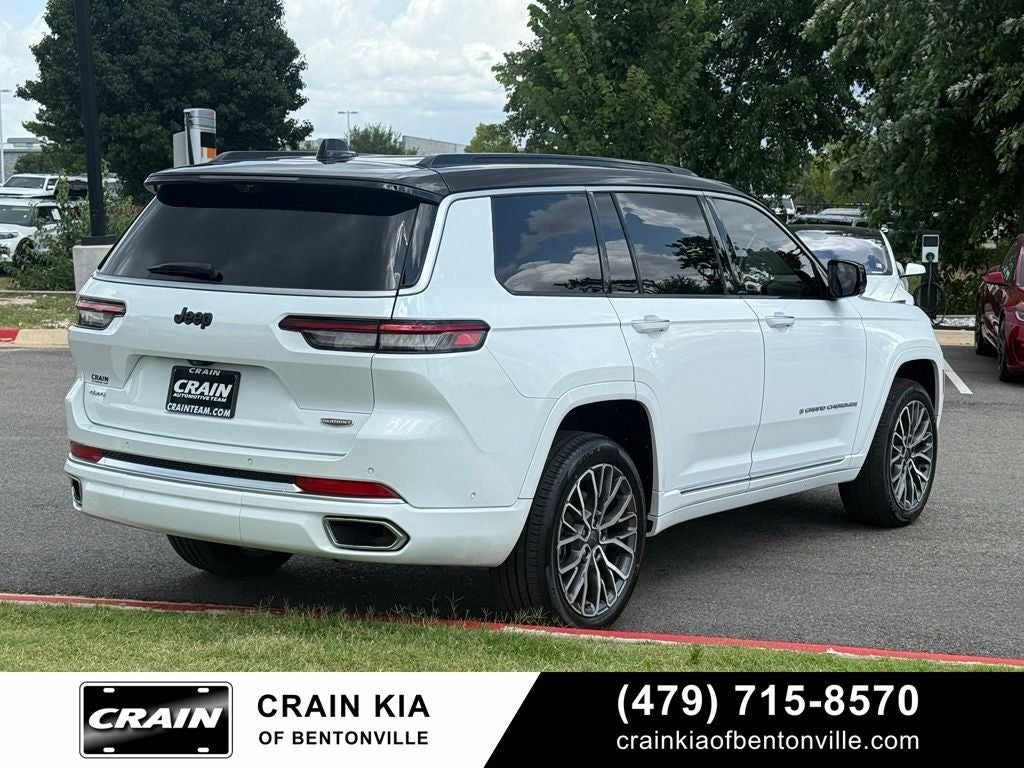 2025 Jeep Grand Cherokee L Summit - 4WD / PANORAMIC SUNROOF