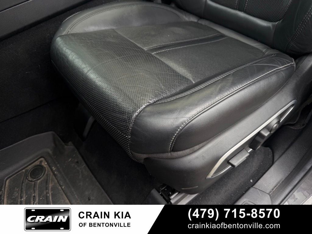 2022 Jeep Wagoneer Series III - 4WD / CLEAN CARFAX / PANORAMIC SUNROOF