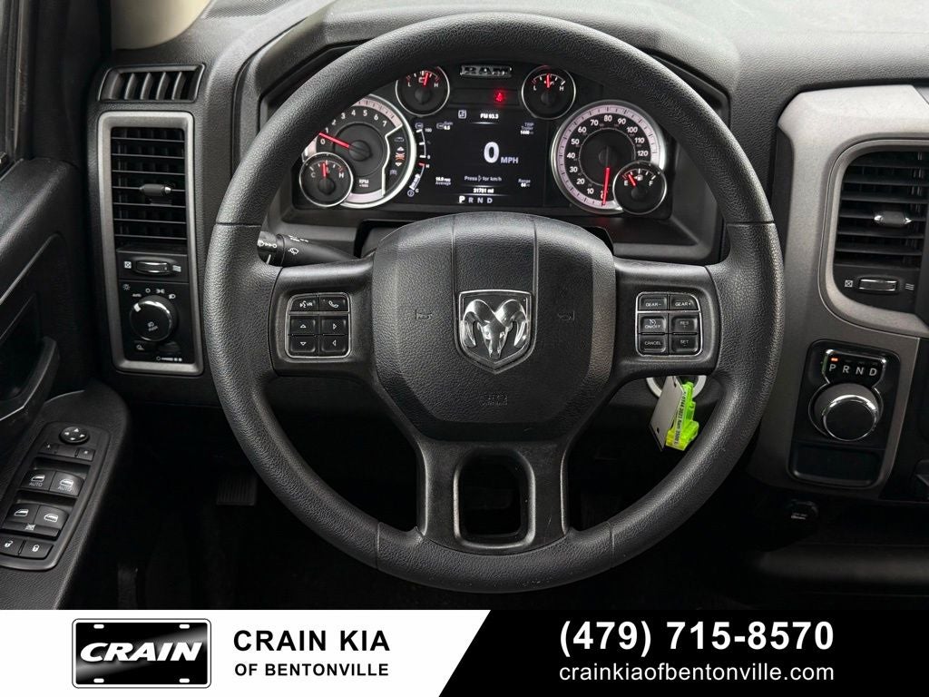 2021 RAM 1500 Classic Tradesman - CLEAN CARFAX / ONE OWNER / LOW MILES!