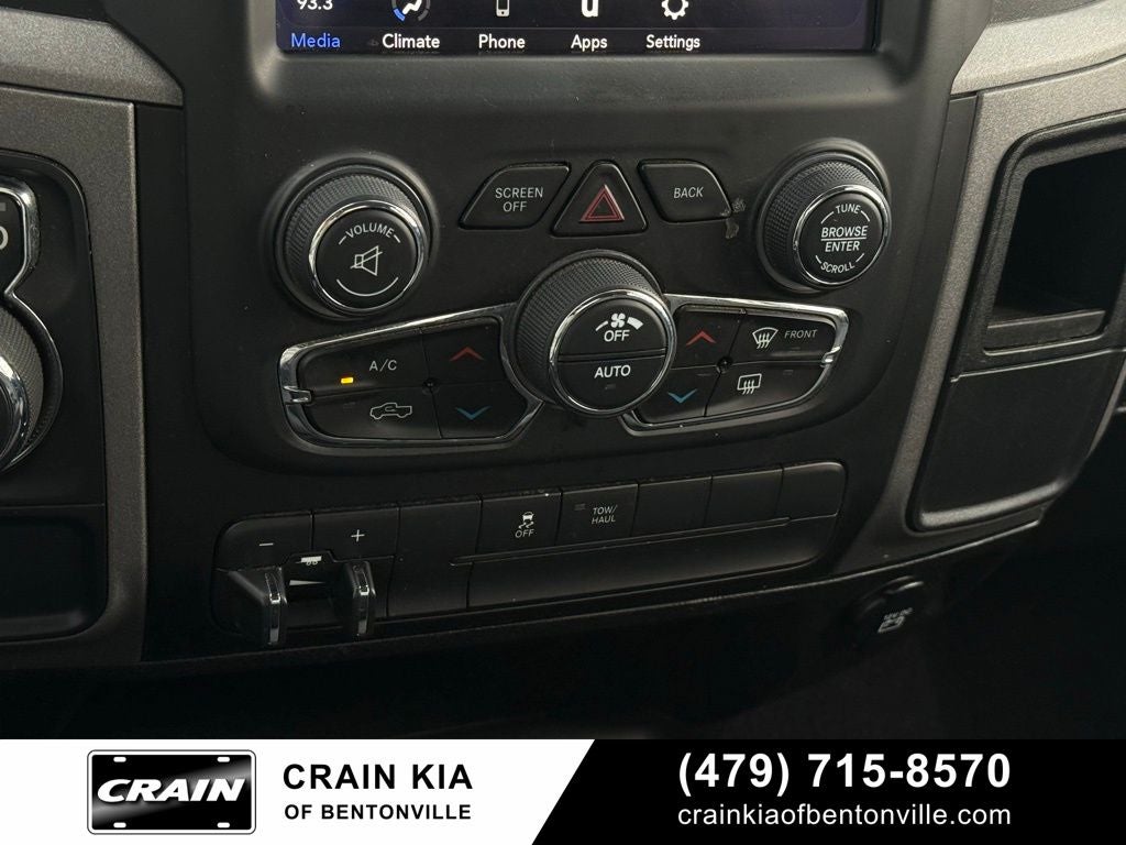 2021 RAM 1500 Classic Tradesman - CLEAN CARFAX / ONE OWNER / LOW MILES!