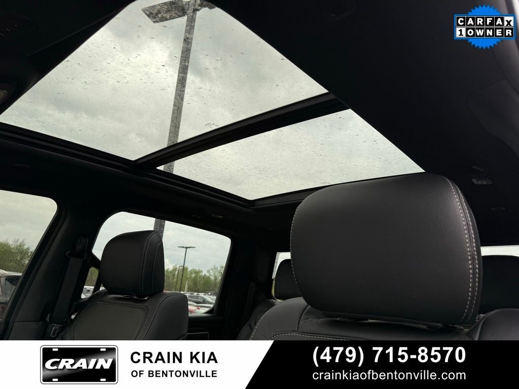 2025 RAM 1500 Big Horn/Lone Star - 4WD / PANORAMIC SUNROOF / ONE OWNER