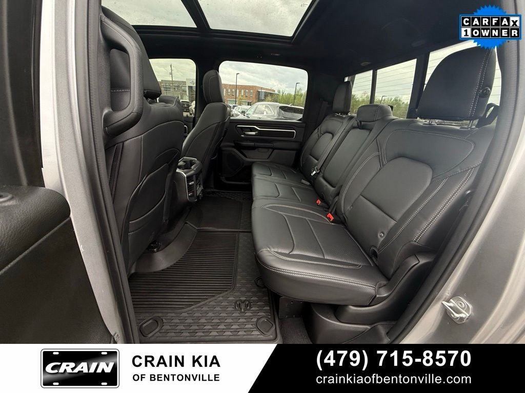 2025 RAM 1500 Big Horn/Lone Star - 4WD / PANORAMIC SUNROOF / ONE OWNER