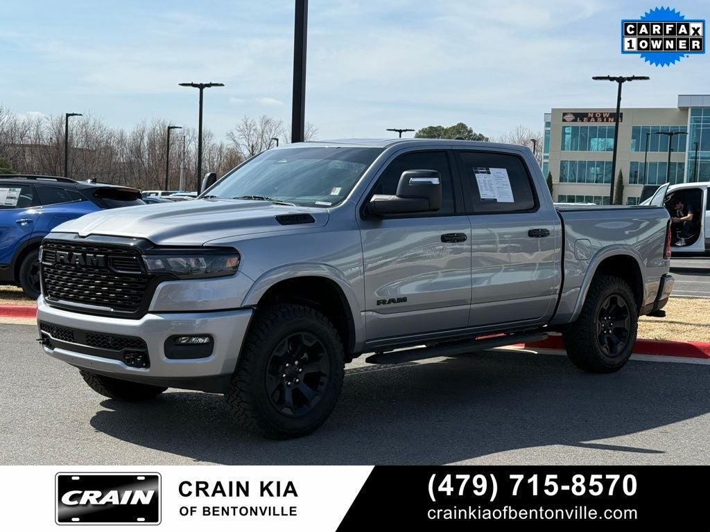 2025 RAM 1500 Big Horn/Lone Star - 4WD / PANORAMIC SUNROOF / ONE OWNER