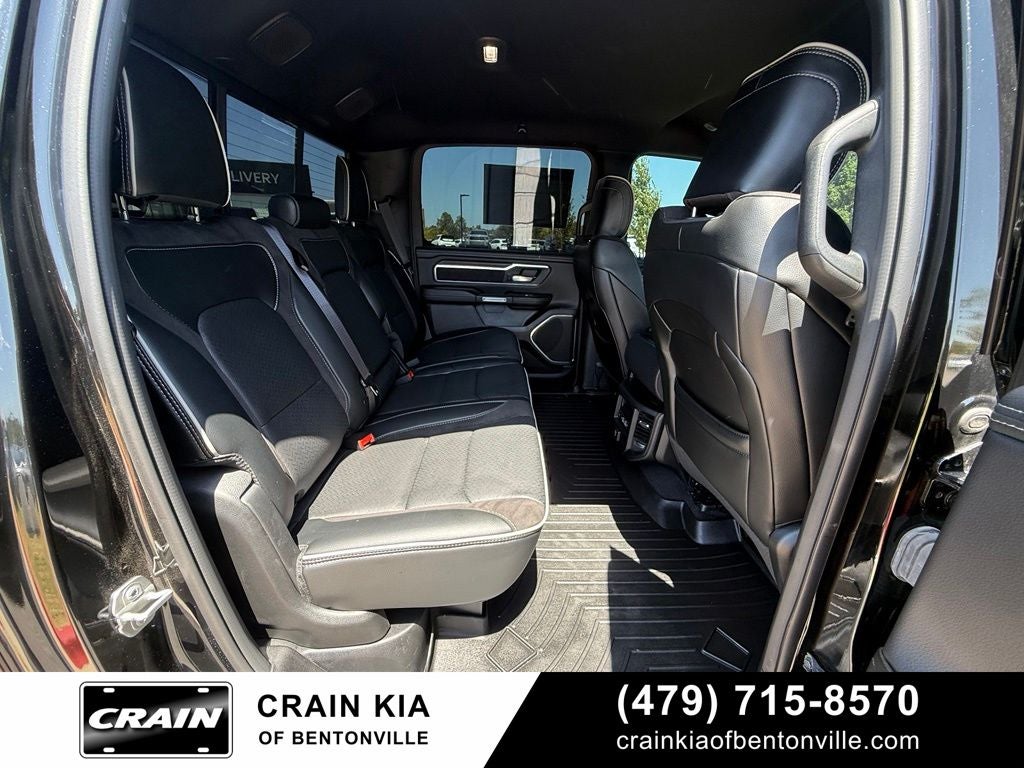 2025 RAM 1500 Laramie - 4WD / CLEAN CARFAX