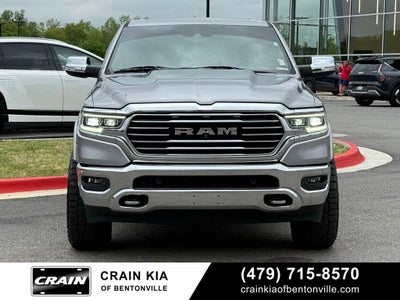 2020 RAM 1500 Laramie Longhorn - 4WD / PANORAMIC SUNROOF / LIFTED!