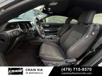 2016 Ford Mustang V6