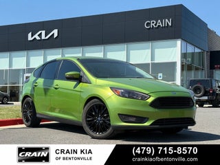 2018 Ford Focus Titanium - SUNROOF / CLEAN CARFAX / LOW MILES!