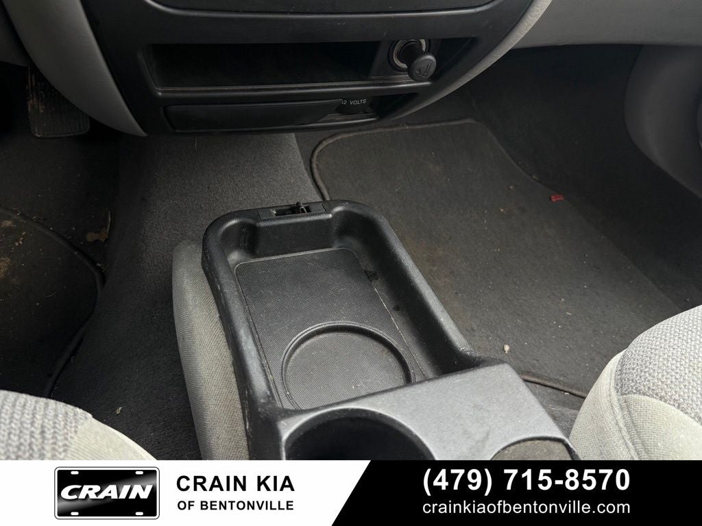 2000 Ford Taurus SE - CLEAN CARFAX