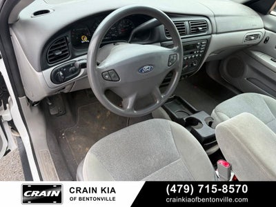2000 Ford Taurus SE - CLEAN CARFAX