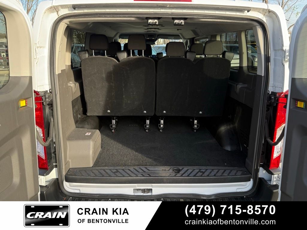 2024 Ford Transit-350 XLT - 12 PASSENGER / CLEAN CARFAX / ONE OWNER