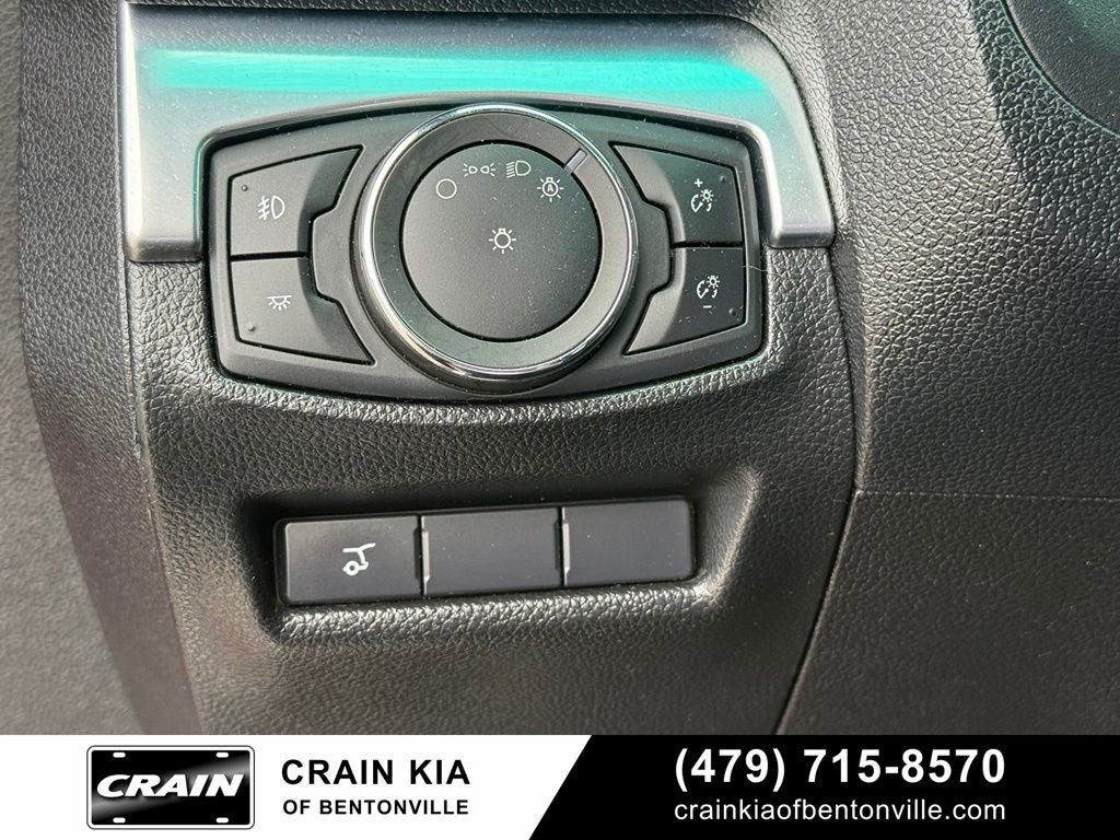 2017 Ford Explorer Limited - CLEAN CARFAX / LEATHER