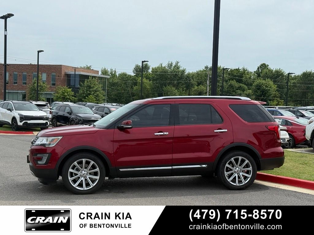 2017 Ford Explorer Limited - CLEAN CARFAX / LEATHER