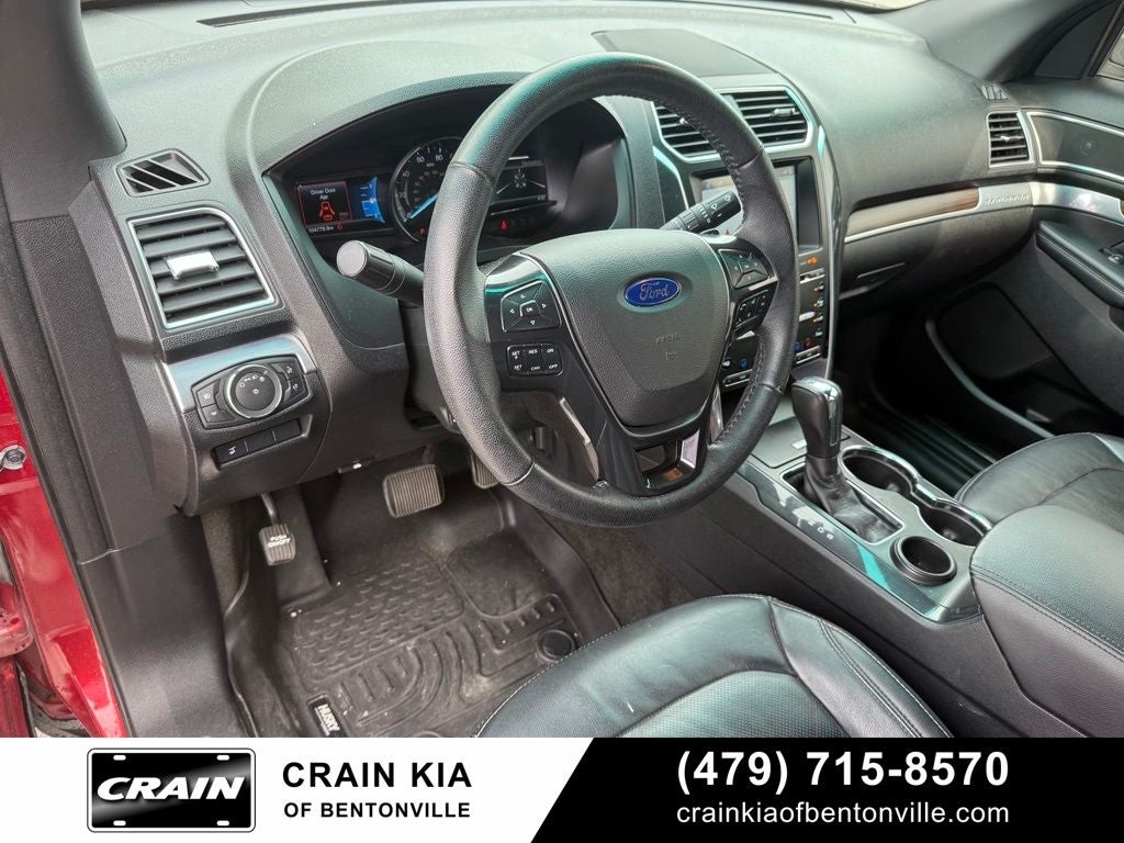 2017 Ford Explorer Limited - CLEAN CARFAX / LEATHER