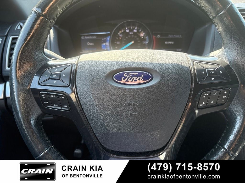 2017 Ford Explorer XLT - 4WD