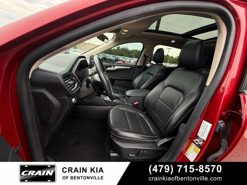 2020 Ford Escape SEL - PANORAMIC SUNROOF