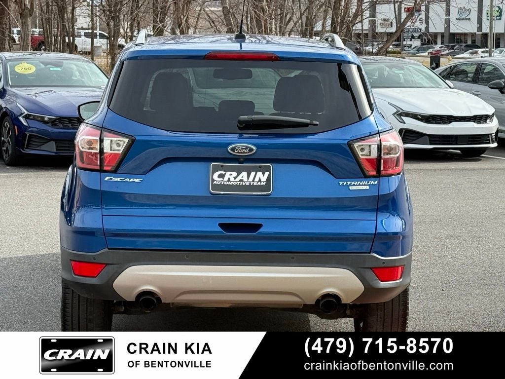 2017 Ford Escape Titanium - PANORAMIC SUNROOF / CLEAN CARFAX