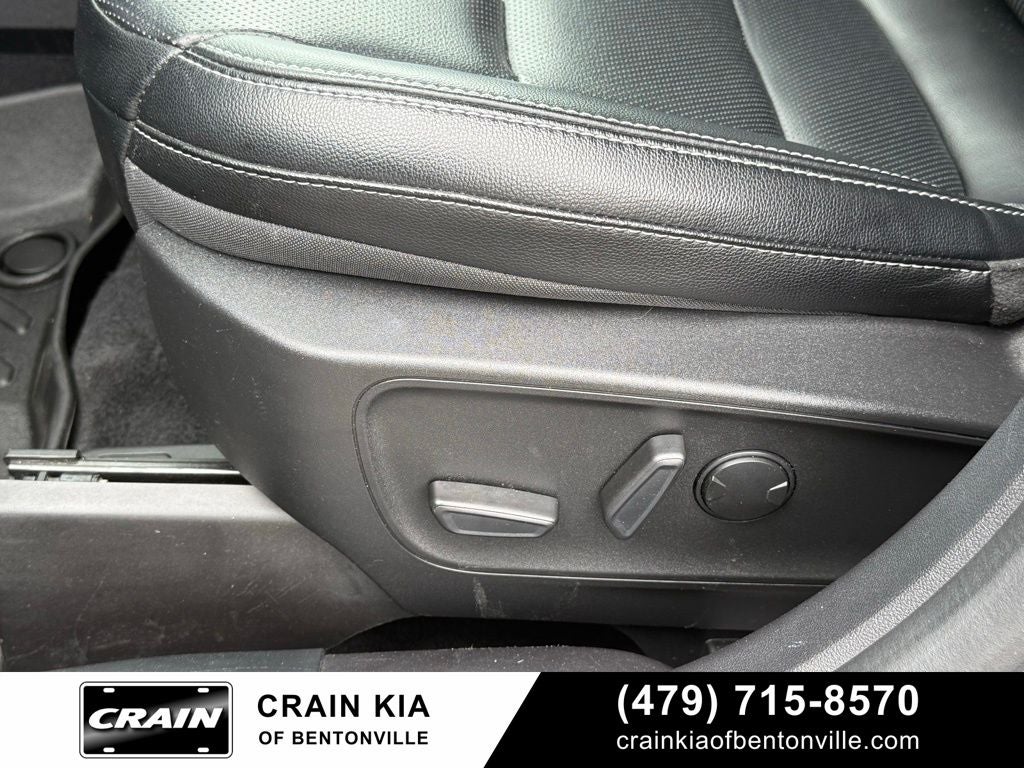 2022 Ford Escape SEL - AWD / CLEAN CARFAX