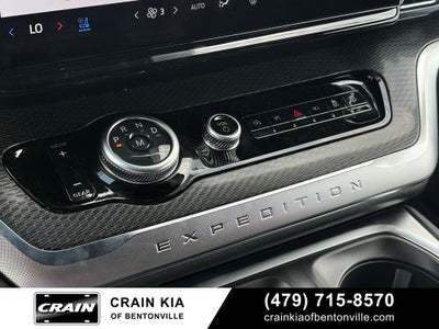 2026 Ford Expedition Platinum - 4WD / PANORAMIC SUNROOF / ONE OWNER
