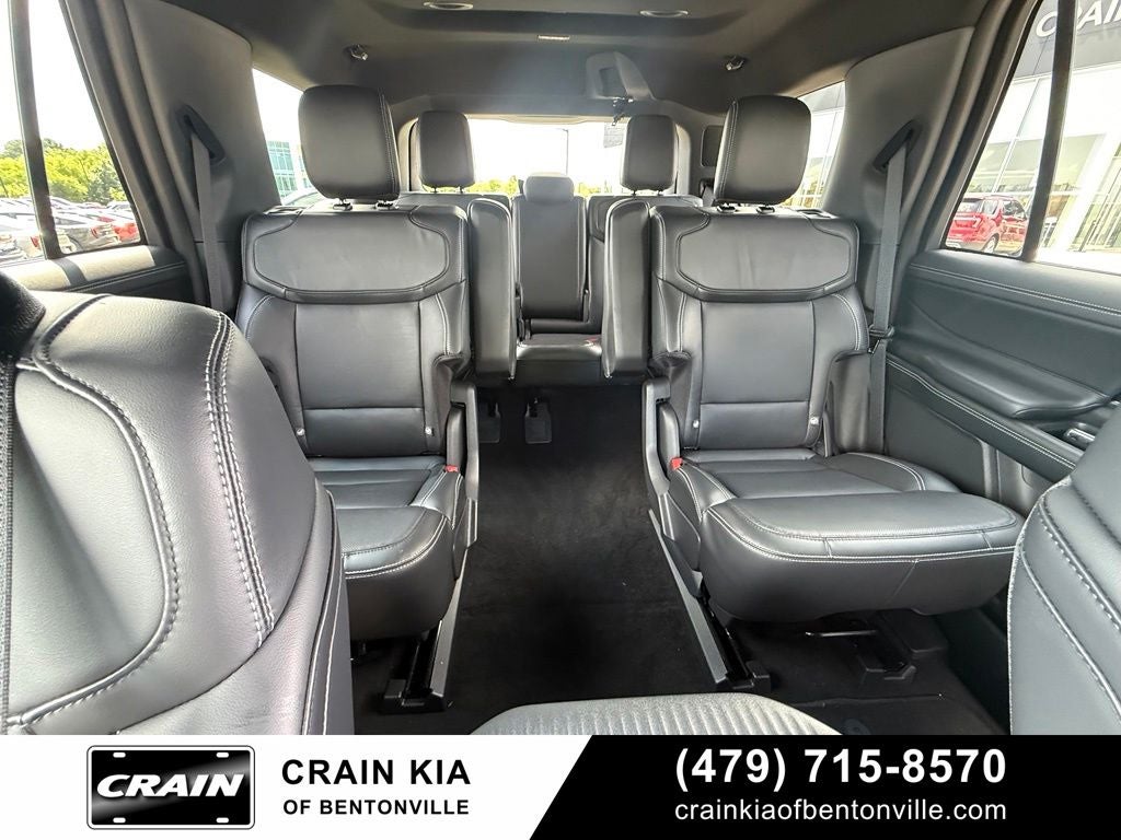 2026 Ford Expedition Platinum - 4WD / PANORAMIC SUNROOF / ONE OWNER