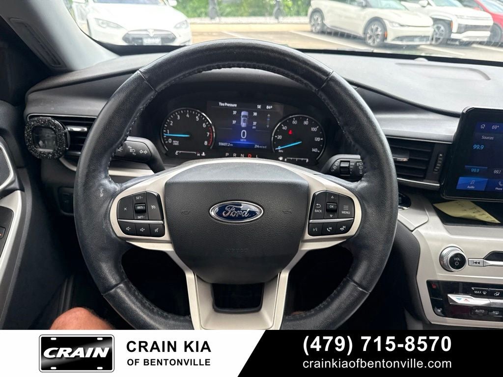 2022 Ford Explorer XLT - 4WD / PANORAMIC SUNROOF / CLEAN CARFAX