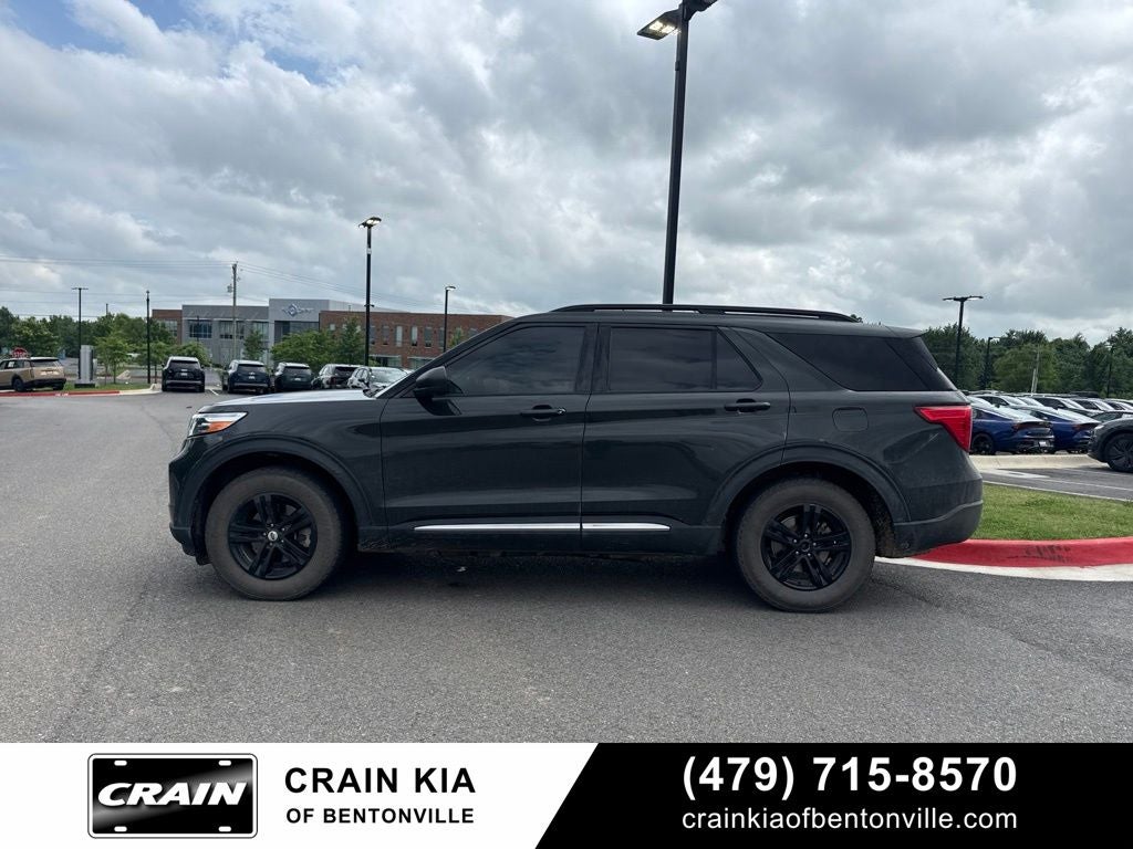 2022 Ford Explorer XLT - 4WD / PANORAMIC SUNROOF / CLEAN CARFAX