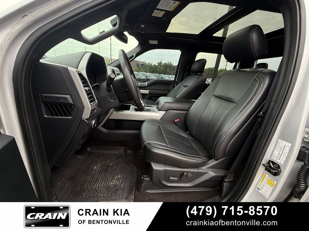 2019 Ford F-150 Lariat - 4WD / PANORAMIC SUNROOF