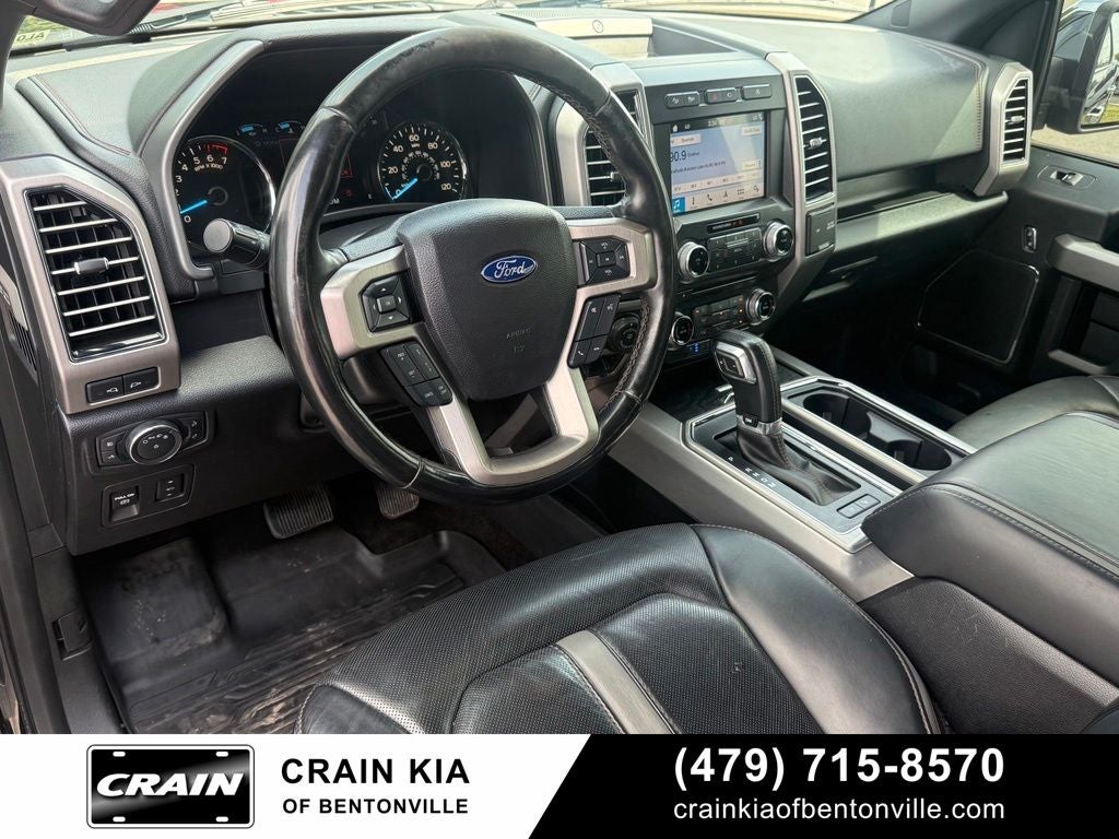 2018 Ford F-150 Platinum - 4WD / PANORAMIC SUNROOF
