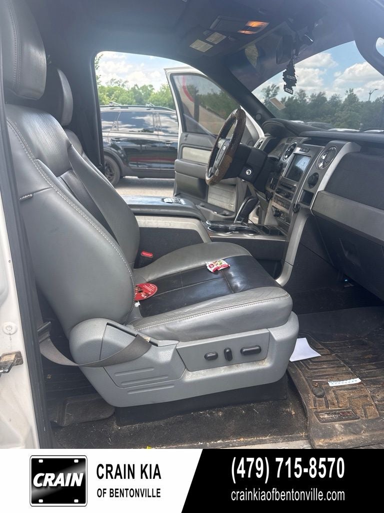 2011 Ford F-150 Lariat Limited - AWD / CLEAN CARFAX