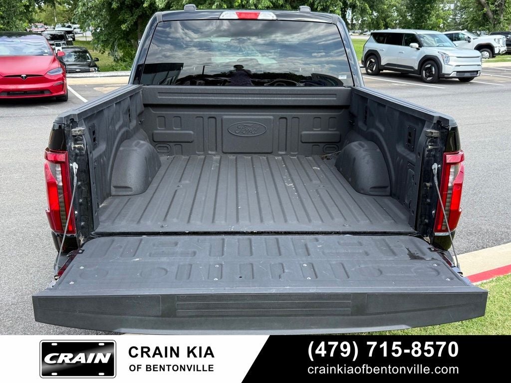 2025 Ford F-150 XLT - 4WD / CLEAN CARFAX