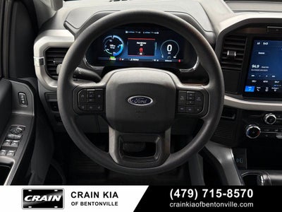 2022 Ford F-150 Lightning Pro - AWD / CLEAN CARFAX / ONE OWNER