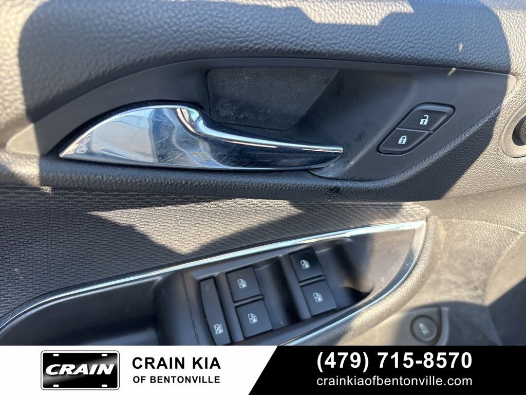 2017 Chevrolet Cruze LS - CLEAN CARFAX HISTORY