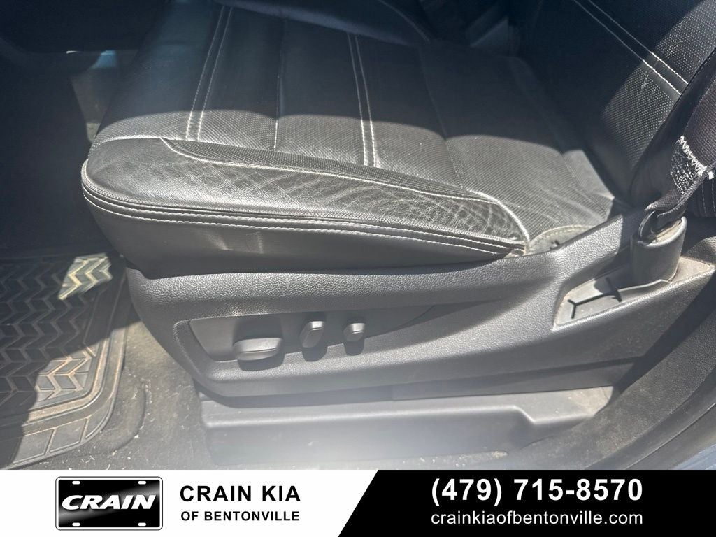 2015 GMC Yukon Denali - 4WD / SUNROOF