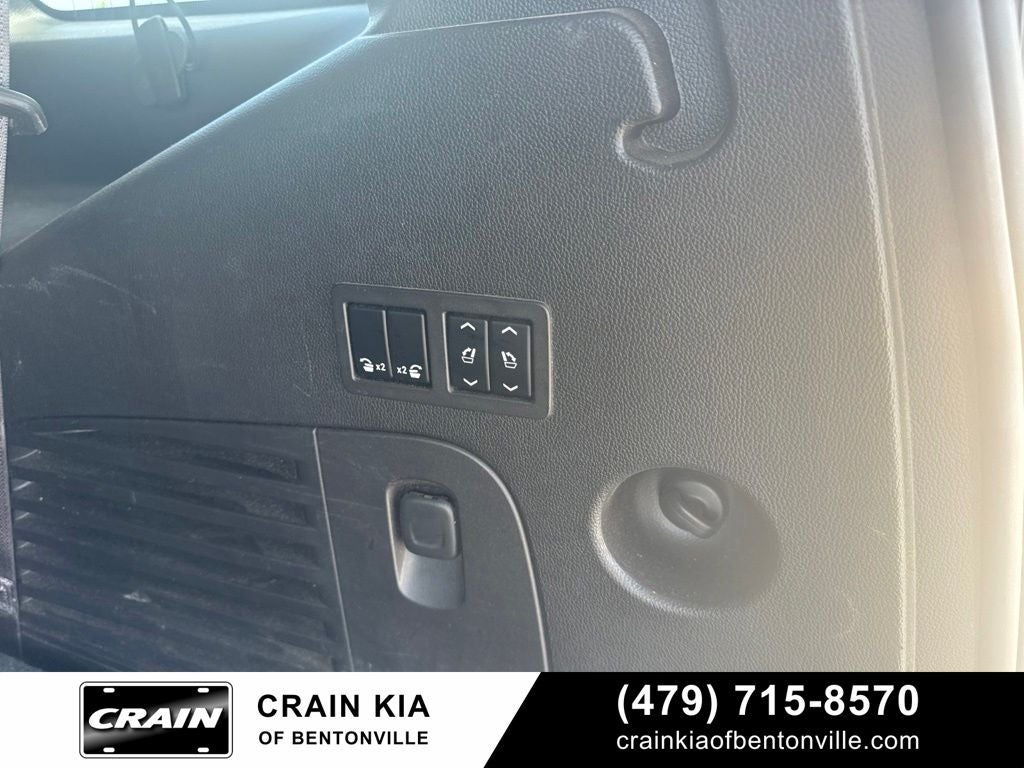 2015 GMC Yukon Denali - 4WD / SUNROOF