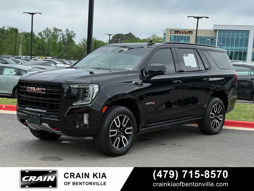 2022 GMC Yukon AT4 - 4WD / PANORAMIC SUNROOF / CLEAN CARFAX