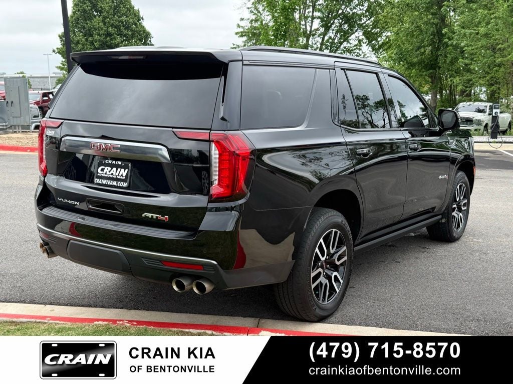 2022 GMC Yukon AT4 - 4WD / PANORAMIC SUNROOF / CLEAN CARFAX