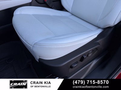 2025 Chevrolet Suburban Premier - 4WD / PANORAMIC SUNROOF / CLEAN CARFAX