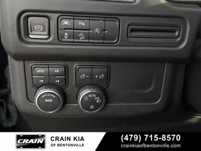 2023 Chevrolet Suburban Premier - 4WD / CLEAN CARFAX HISTORY