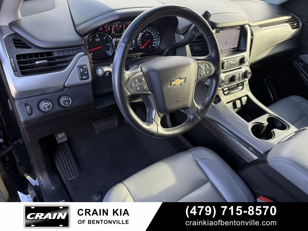 2019 Chevrolet Suburban LT - 4WD / SUNROOF / CLEAN CARFAX