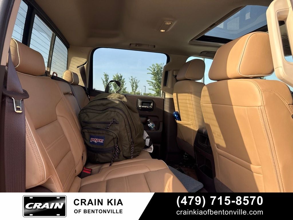 2018 GMC Sierra 3500HD Denali - 4WD / SUNROOF