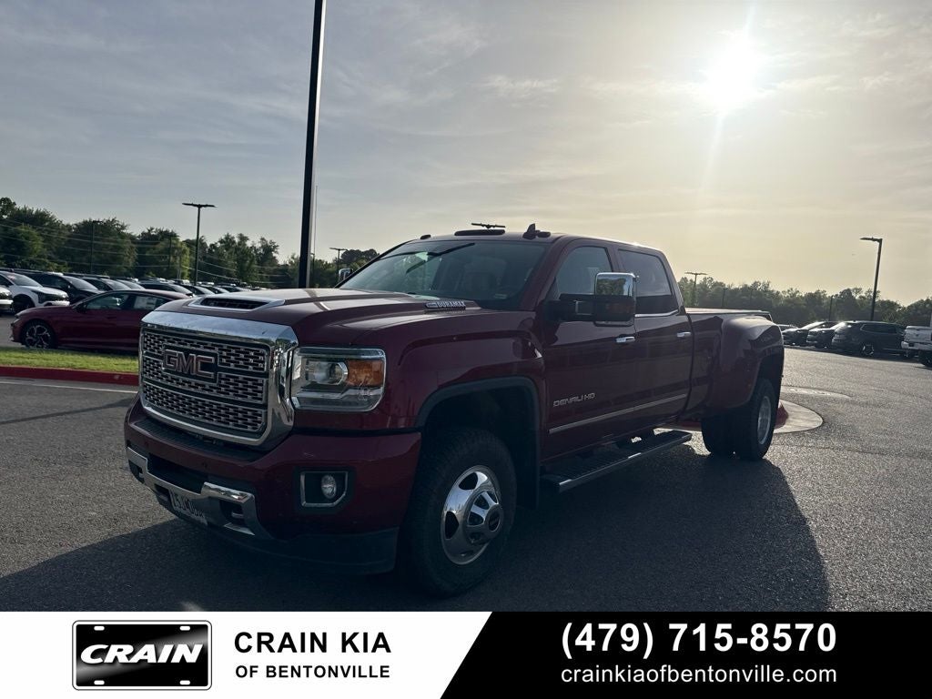 2018 GMC Sierra 3500HD Denali - 4WD / SUNROOF