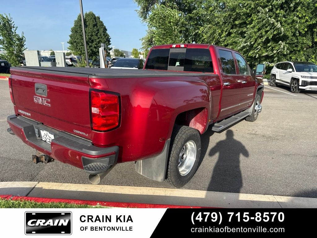 2018 GMC Sierra 3500HD Denali - 4WD / SUNROOF