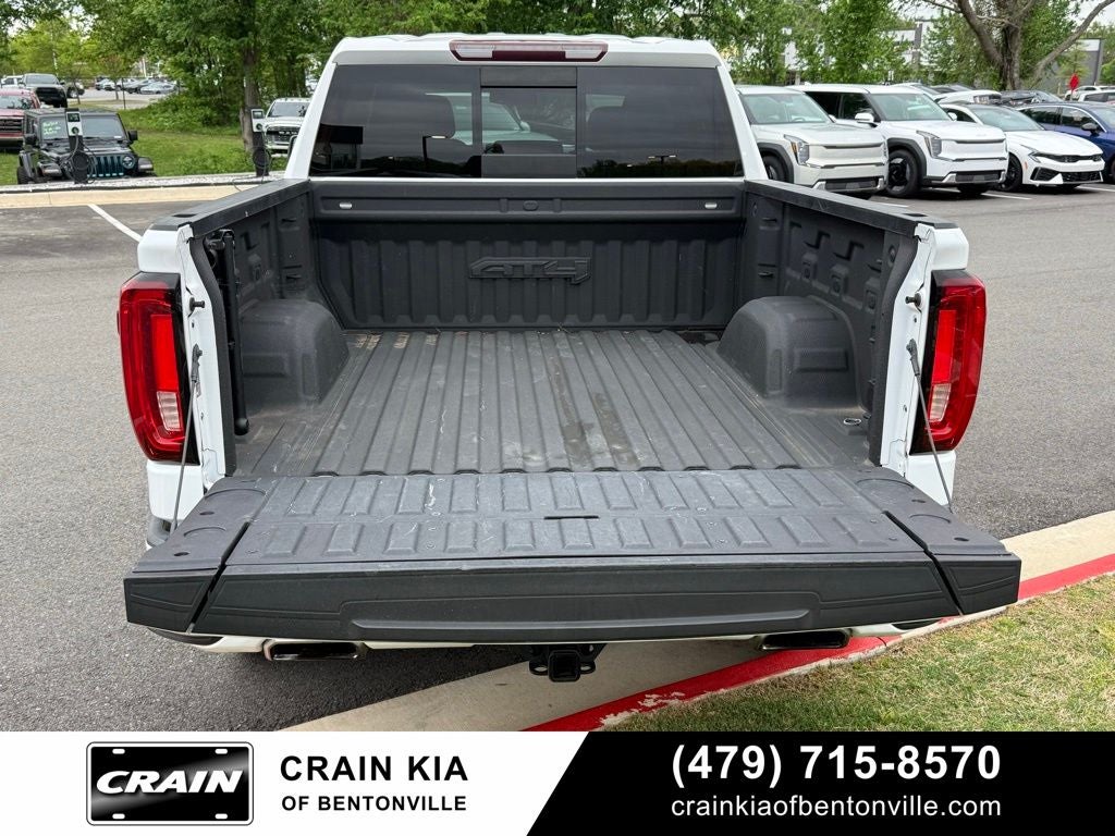 2019 GMC Sierra 1500 AT4 - 4WD / AT4 PREMIUM / CLEAN CARFAX