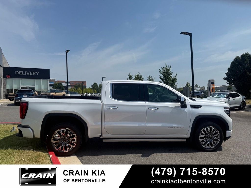 2024 GMC Sierra 1500 Denali Ultimate - 4WD / SUNROOF / CLEAN CARFAX